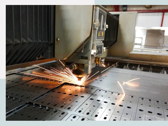 Лазерная резка металла в Валуйках от 639 руб.